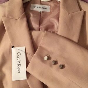 NWT Calvin Klein pant suit - nude
